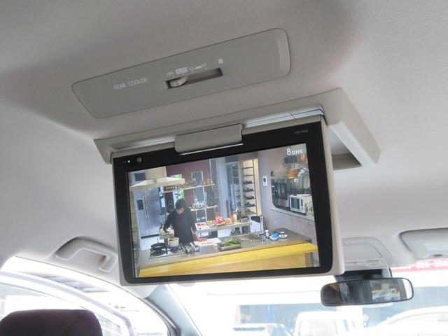 Si 両側パワスラ TVナビ バックカメラ 禁煙車 12型後席モニター ワンオーナー プリクラッシュ LEDヘッド オートハイビーム ETC スマートキー フルセグ DVD再生 BT接続 オート電格 7人乗(7枚目)