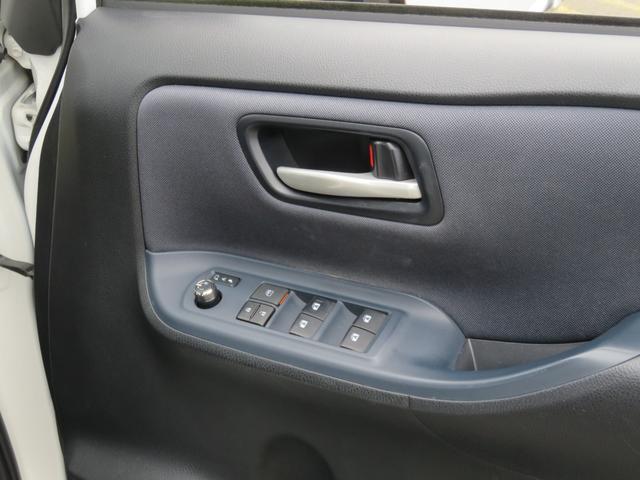Si 両側パワスラ TVナビ バックカメラ 禁煙車 12型後席モニター ワンオーナー プリクラッシュ LEDヘッド オートハイビーム ETC スマートキー フルセグ DVD再生 BT接続 オート電格 7人乗(59枚目)