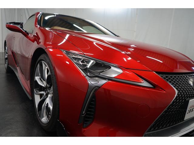 ＬＣ５００　Ｓパッケージ　フルエアロ　ＴＶナビ　バックカメラ　プリクラッシュ　禁煙車　カーボンルーフ　可動式リアウィング　レーダークルーズ　クリアランスソナー　ハーフレザー　スマートキー　ＥＴＣ付　フルセグ　Ｂｌｕｅｔｏｏｔｈ(21枚目)