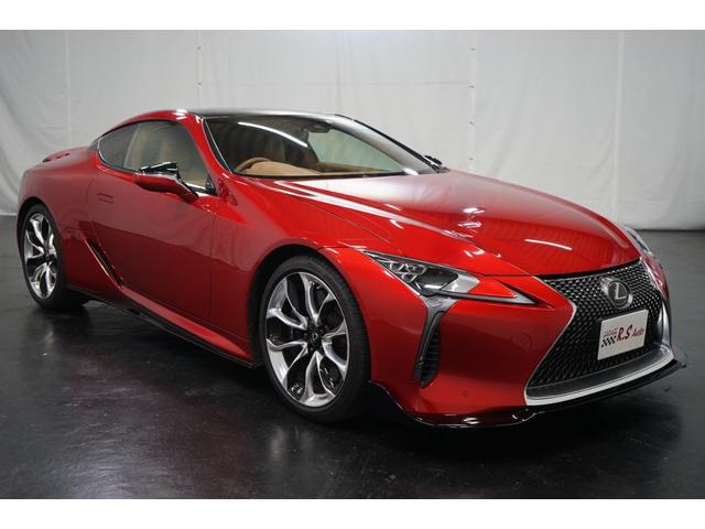 ＬＣ５００　Ｓパッケージ　フルエアロ　ＴＶナビ　バックカメラ　プリクラッシュ　禁煙車　カーボンルーフ　可動式リアウィング　レーダークルーズ　クリアランスソナー　ハーフレザー　スマートキー　ＥＴＣ付　フルセグ　Ｂｌｕｅｔｏｏｔｈ(70枚目)