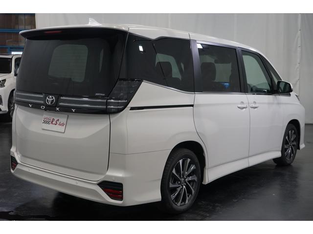 S-Z 登録済未使用車 両側パワスラ 10.5型TVナビ バックカメラ 禁煙車 14型後席モニター プリクラッシュ レーダークルーズ ハーフ黒革 フルセグ CD DVD Bluetooth接続 電動リアゲート(10枚目)
