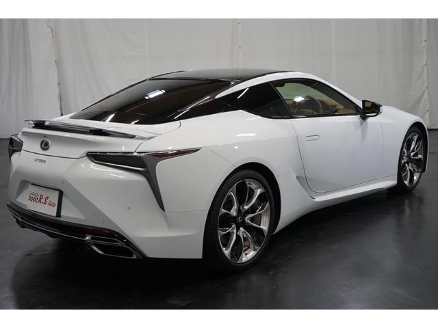 ＬＣ５００　Ｓパッケージ　マークレビンソン　１０．３型ＴＶナビ　Ｂカメラ　禁煙車　可動式リアウィング　カーボンルーフ　プリクラッシュ　レーダークルーズ　２１ＡＷ　ハーフ茶革　フルセグ　ＤＶＤ　Ｂｌｕｅｔｏｏｔｈ　スマートキーＵ(10枚目)