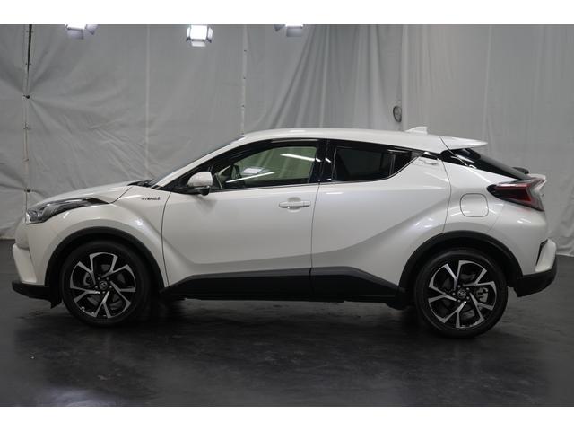 Ｃ－ＨＲ Ｇ　ハイブリッド　９型ＴＶナビ　バックカメラ　プリクラッシュ　禁煙車　レーダークルーズ　クリアランスソナー　ハーフレザー　スマートキー　ＥＴＣ付　フルセグ　ＤＶＤ　Ｂｌｕｅｔｏｏｔｈ　シーケンシャルウィンカー　Ｆフォグ（15枚目）