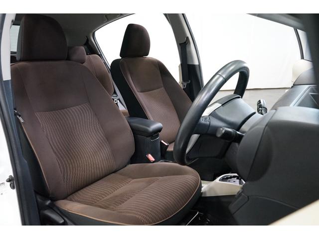 アクア G ハイブリッド 禁煙車 スマートキ 純正ナビTV バックカメラ オートライト CD/DVD Bluetooth接続 フルセグ LEDヘッドランプ 15AW ETC Pスタート アイドリングストップ ヘッドウォッシャー(15枚目)
