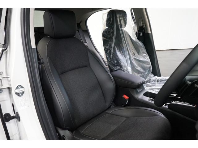 ヴェゼル e:HEV Z ハイブリッド 後期型 登録済未使用車 禁煙車 9型TVナビ バックカメラ ホンダセンシング ETC 衝突軽減ブレーキ CMBS BSM レーダークルーズ ハーフ革 フルセグ Bluetooth接続 パワーバックドア(15枚目)