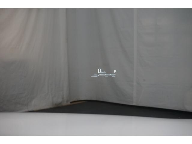 クラウンハイブリッド ＲＳアドバンス　サンルーフ　黒革　ローダウン　８型ナビＴＶ　バックカメラ　ＥＴＣ　フルセグ　衝突軽減　レーダークルーズ　ＤＶＤ　Ｂｌｕｅｔｏｏｔｈ　流星ウィンカー　パワーシート　ＨＵＤ　シートエアコン　プリクラッシュ（42枚目）