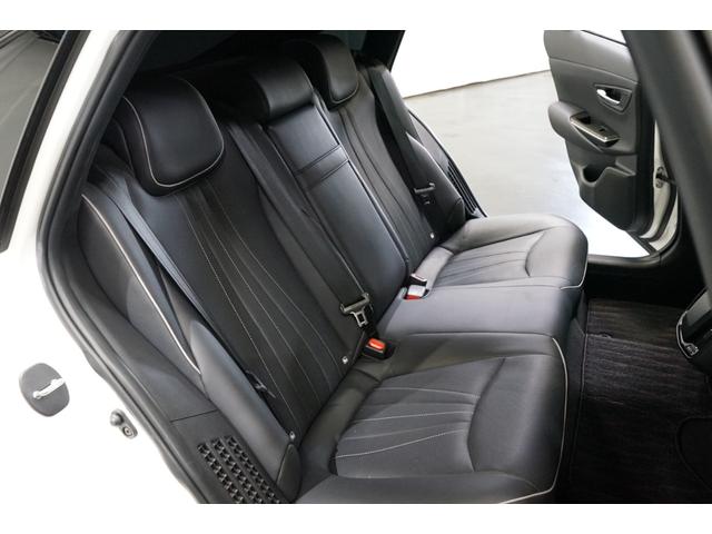 クラウンハイブリッド ＲＳアドバンス　サンルーフ　黒革　ローダウン　８型ナビＴＶ　バックカメラ　ＥＴＣ　フルセグ　衝突軽減　レーダークルーズ　ＤＶＤ　Ｂｌｕｅｔｏｏｔｈ　流星ウィンカー　パワーシート　ＨＵＤ　シートエアコン　プリクラッシュ（50枚目）