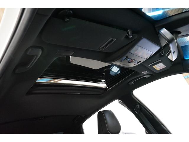 クラウンハイブリッド ＲＳアドバンス　サンルーフ　黒革　ローダウン　８型ナビＴＶ　バックカメラ　ＥＴＣ　フルセグ　衝突軽減　レーダークルーズ　ＤＶＤ　Ｂｌｕｅｔｏｏｔｈ　流星ウィンカー　パワーシート　ＨＵＤ　シートエアコン　プリクラッシュ（52枚目）