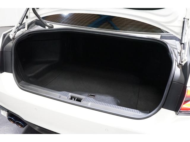 クラウンハイブリッド ＲＳアドバンス　サンルーフ　黒革　ローダウン　８型ナビＴＶ　バックカメラ　ＥＴＣ　フルセグ　衝突軽減　レーダークルーズ　ＤＶＤ　Ｂｌｕｅｔｏｏｔｈ　流星ウィンカー　パワーシート　ＨＵＤ　シートエアコン　プリクラッシュ（54枚目）