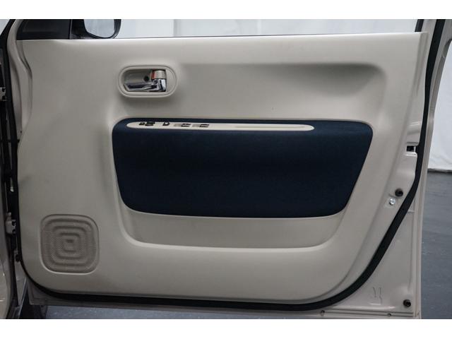 アルトラパン モード　禁煙車　軽自動車　衝突軽減ブレーキ　８型ナビＴＶ　全方位カメラ　ＥＴＣ　アイドリングストップ　スマートキー　オートライト　ＤＶＤ　Ｂｌｕｅｔｏｏｔｈ　Ｂカメラ　シートヒーター　ベンチシート　点検記録簿（55枚目）