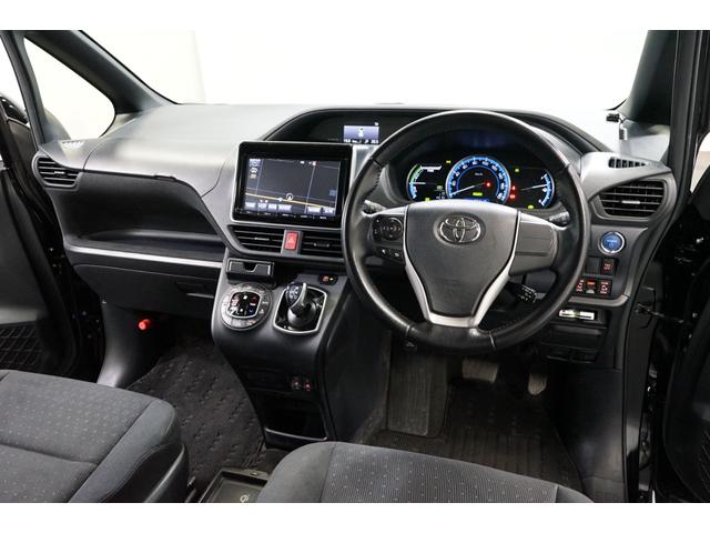 ヴォクシー ハイブリッドV 両側電動スライド モデリスタフルエアロ 9型TVナビ 7人乗り バックカメラ 11型後席モニター オートクルーズ 3列シート ETC スマートキー シートヒーター DVD再生 Bluetooth接続U(2枚目)