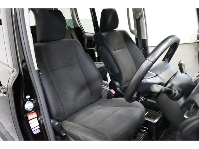 ヴォクシー ハイブリッドV 両側電動スライド モデリスタフルエアロ 9型TVナビ 7人乗り バックカメラ 11型後席モニター オートクルーズ 3列シート ETC スマートキー シートヒーター DVD再生 Bluetooth接続U(15枚目)