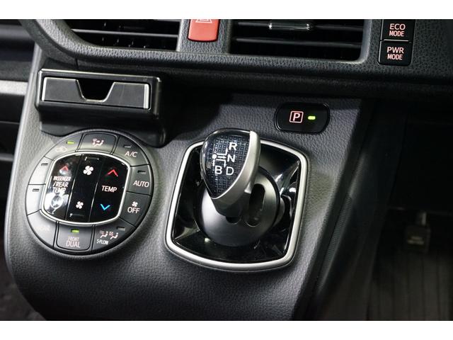 ヴォクシー ハイブリッドV 両側電動スライド モデリスタフルエアロ 9型TVナビ 7人乗り バックカメラ 11型後席モニター オートクルーズ 3列シート ETC スマートキー シートヒーター DVD再生 Bluetooth接続U(39枚目)