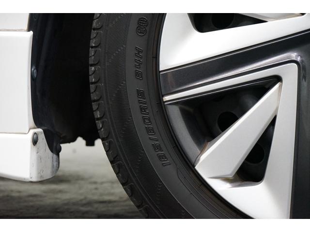 シャトル Ｇ　禁煙車　カロッツェリアナビＴＶ　バックカメラ　アイドリングストップ機能　スマートキー　記録簿　チップアップシート　ＣＤ／ＤＶＤ　Ｂｌｕｅｔｏｏｔｈ接続　ＥＴＣ　フルフラットシート　フルセグ　ステリモＵ（22枚目）