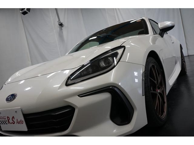 BRZ S 禁煙車 6速ミッション車 STIダウンサス STIマフラー 9型ナビ クルコン バックカメラ 18AW ハーフ革 シートヒーター DVD Bluetooth フルセグ ETC ローダウン スマートキー(19枚目)