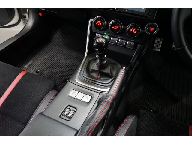 BRZ S 禁煙車 6速ミッション車 STIダウンサス STIマフラー 9型ナビ クルコン バックカメラ 18AW ハーフ革 シートヒーター DVD Bluetooth フルセグ ETC ローダウン スマートキー(37枚目)