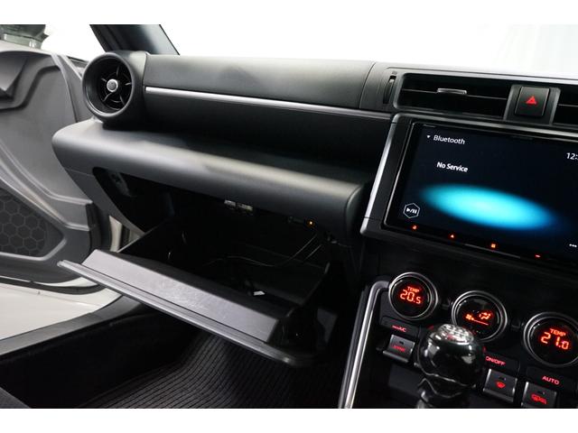 BRZ S 禁煙車 6速ミッション車 STIダウンサス STIマフラー 9型ナビ クルコン バックカメラ 18AW ハーフ革 シートヒーター DVD Bluetooth フルセグ ETC ローダウン スマートキー(40枚目)