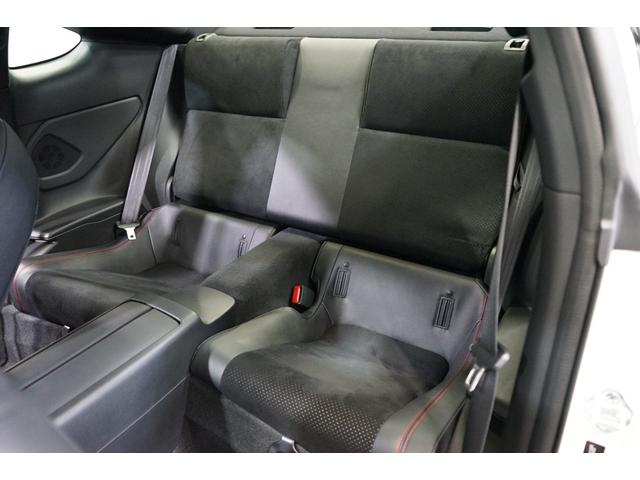 BRZ S 禁煙車 6速ミッション車 STIダウンサス STIマフラー 9型ナビ クルコン バックカメラ 18AW ハーフ革 シートヒーター DVD Bluetooth フルセグ ETC ローダウン スマートキー(50枚目)