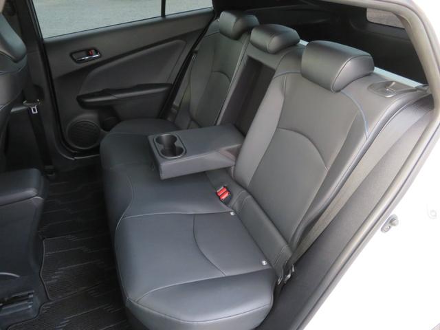 プリウス Aツーリングセレクション ハイブリッド 禁煙車 後期 黒革 9型ナビTV バックカメラ HUD ETC CD/DVD プリクラッシュ レーダークルーズ 17AW フルセグ BT音楽 アイドリングストップ パワーシート シートヒーター BSM(16枚目)