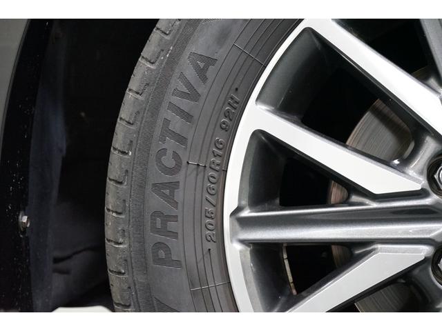 ヴォクシー ＺＳ　煌ＩＩ　禁煙車　ワンオーナー　両側電動スライド　９型ナビＴＶ　バックカメラ　７人乗り　１２．１型フリップダウン　プリクラッシュ　ＥＴＣ　ＣＤ／ＤＶＤ　Ｂｌｕｅｔｏｏｔｈ接続　フルセグ　アイドリングストップ　Ｕ（22枚目）