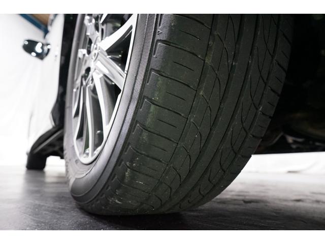 ヴォクシー ＺＳ　煌ＩＩ　禁煙車　ワンオーナー　両側電動スライド　９型ナビＴＶ　バックカメラ　７人乗り　１２．１型フリップダウン　プリクラッシュ　ＥＴＣ　ＣＤ／ＤＶＤ　Ｂｌｕｅｔｏｏｔｈ接続　フルセグ　アイドリングストップ　Ｕ（29枚目）