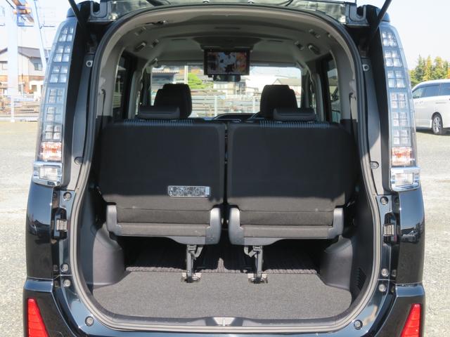 ヴォクシー ＺＳ　煌ＩＩ　禁煙車　ワンオーナー　両側電動スライド　９型ナビＴＶ　バックカメラ　７人乗り　１２．１型フリップダウン　プリクラッシュ　ＥＴＣ　ＣＤ／ＤＶＤ　Ｂｌｕｅｔｏｏｔｈ接続　フルセグ　アイドリングストップ　Ｕ（53枚目）