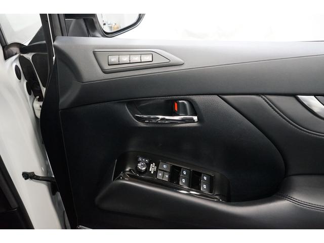 ヴェルファイア 2.5Z Gエディション 後期 禁煙車 両側電動スライドドア サンルーフ 黒革 10型ナビTV 12型フリップダウン 18AW プリクラッシュ レーダークルーズ ETC 7人乗り シートエアコン DVD Bluetooth接続(56枚目)
