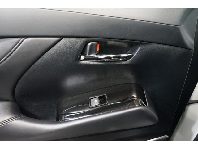 ヴェルファイア 2.5Z Gエディション 後期 禁煙車 両側電動スライドドア サンルーフ 黒革 10型ナビTV 12型フリップダウン 18AW プリクラッシュ レーダークルーズ ETC 7人乗り シートエアコン DVD Bluetooth接続(59枚目)