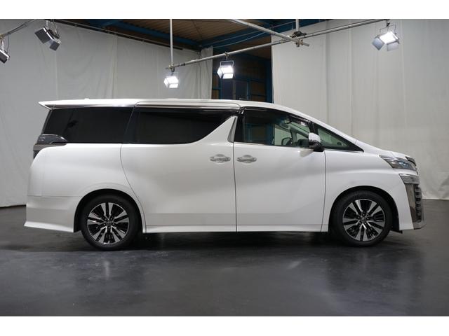 ヴェルファイア 2.5Z Gエディション 後期 禁煙車 両側電動スライドドア サンルーフ 黒革 10型ナビTV 12型フリップダウン 18AW プリクラッシュ レーダークルーズ ETC 7人乗り シートエアコン DVD Bluetooth接続(65枚目)