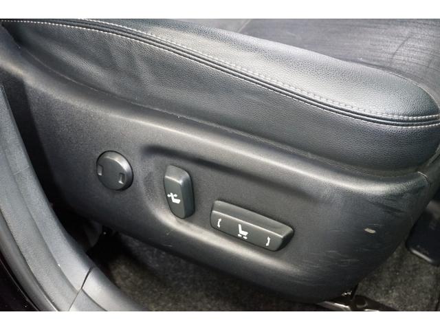 プリウス G ハイブリッド 禁煙車 後期 モデリスタフルエアロ 8型ナビTV バックカメラ ETC オートクルーズ ツーリング仕様17AW ハーフ黒革 パワーシート CD/DVD再生 Bluetooth接続 アイドリングストップ(46枚目)