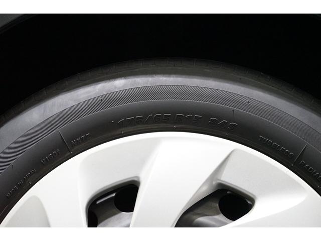 アクア Ｇブラックソフトレザーセレクション　ハイブリッド　禁煙車　中期型　黒革シート　スマートキー　ＴＶナビ　バックカメラ　プリクラッシュセーフティ　クルーズコントロール　ＥＴＣ　アイドリングストップ　ＣＤ／ＤＶＤ再生　Ｂｌｕｅｔｏｏｔｈ接続　シートヒーター（26枚目）