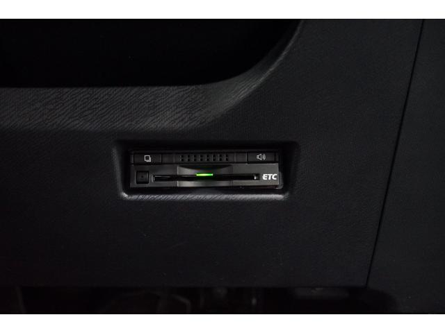 アクア Ｇブラックソフトレザーセレクション　ハイブリッド　禁煙車　中期型　黒革シート　スマートキー　ＴＶナビ　バックカメラ　プリクラッシュセーフティ　クルーズコントロール　ＥＴＣ　アイドリングストップ　ＣＤ／ＤＶＤ再生　Ｂｌｕｅｔｏｏｔｈ接続　シートヒーター（45枚目）