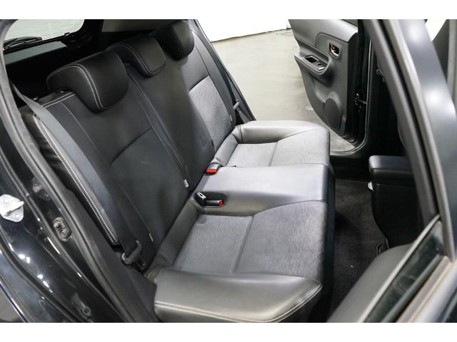 アクア Ｇブラックソフトレザーセレクション　ハイブリッド　禁煙車　中期型　黒革シート　スマートキー　ＴＶナビ　バックカメラ　プリクラッシュセーフティ　クルーズコントロール　ＥＴＣ　アイドリングストップ　ＣＤ／ＤＶＤ再生　Ｂｌｕｅｔｏｏｔｈ接続　シートヒーター（50枚目）