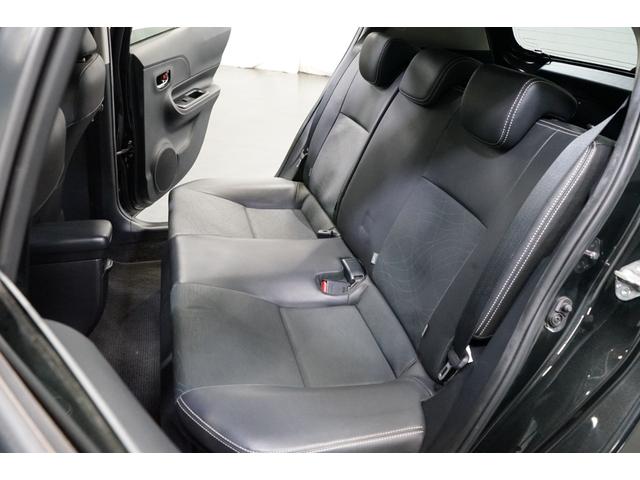 アクア Ｇブラックソフトレザーセレクション　ハイブリッド　禁煙車　中期型　黒革シート　スマートキー　ＴＶナビ　バックカメラ　プリクラッシュセーフティ　クルーズコントロール　ＥＴＣ　アイドリングストップ　ＣＤ／ＤＶＤ再生　Ｂｌｕｅｔｏｏｔｈ接続　シートヒーター（51枚目）