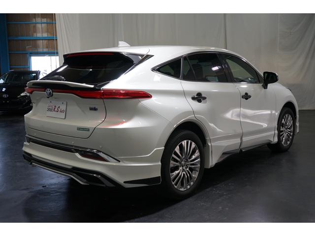 ハリアーハイブリッド Ｚ　レザーパッケージ　禁煙車　ワンオーナー　モデリスタフルエアロ　黒革　１２．３型ナビＴＶ　ＪＢＬサウンド　ＨＵＤ　バックカメラ　プリクラッシュ　レーダークルーズ　ＥＴＣ付　フルセグＴＶ　Ｂｌｕｅｔｏｏｔｈ　シートエアコン（8枚目）