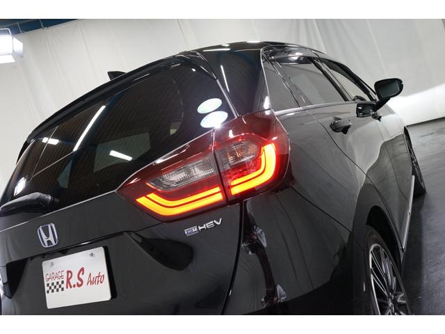 フィット ｅ：ＨＥＶリュクス　禁煙車　ホンダセンシング　Ｇａｔｈｅｒｓ製９インチナビ　バックカメラ　衝突軽減　レーダークルーズ　ハーフレザー　スマートキー　ＥＴＣ　フルセグＴＶ　ＣＤ／ＤＶＤ再生　Ｂｌｕｅｔｏｏｔｈ接続　点検記録簿（21枚目）