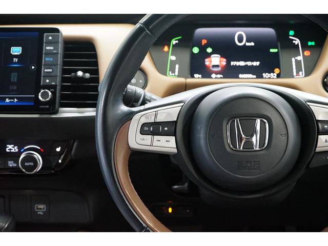 フィット ｅ：ＨＥＶリュクス　禁煙車　ホンダセンシング　Ｇａｔｈｅｒｓ製９インチナビ　バックカメラ　衝突軽減　レーダークルーズ　ハーフレザー　スマートキー　ＥＴＣ　フルセグＴＶ　ＣＤ／ＤＶＤ再生　Ｂｌｕｅｔｏｏｔｈ接続　点検記録簿（42枚目）