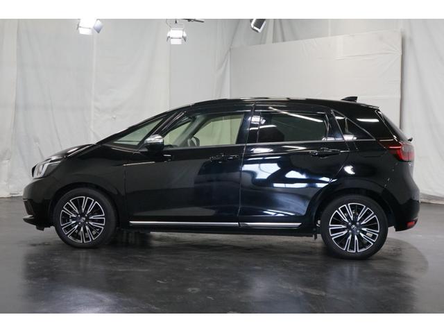 フィット ｅ：ＨＥＶリュクス　禁煙車　ホンダセンシング　Ｇａｔｈｅｒｓ製９インチナビ　バックカメラ　衝突軽減　レーダークルーズ　ハーフレザー　スマートキー　ＥＴＣ　フルセグＴＶ　ＣＤ／ＤＶＤ再生　Ｂｌｕｅｔｏｏｔｈ接続　点検記録簿（64枚目）