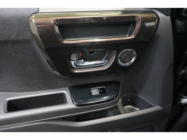 Ｎ－ＢＯＸカスタム Ｇ・Ｌターボホンダセンシング　禁煙　ワンオーナー　軽自動車　衝突軽減ブレーキ　８型ナビＴＶ　ＥＴＣ車載器　両側電動スライドドア　クルコン　アイドリングストップ　ハーフ革　ＤＶＤ再生　Ｂｌｕｅｔｏｏｔｈ接続　Ｂカメラ　シーケンシャル（59枚目）