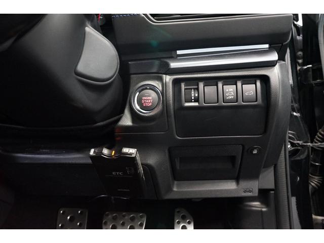 �X�}�[�g�L�[�E�v�b�V���X�^�[�g�̂��Ԃł��I�X�}�[�g�L�[���o�b�N��|�P�b�g�ɓ��ꂽ�܂܂Ń����^�b�`�Ńh�A���b�N�̊J�A�G���W���n�����\�ł��B���񌮂�T���K�v���Ȃ��̂łƂ��Ă��֗��ȋ@�\�ł��i���O�O���j