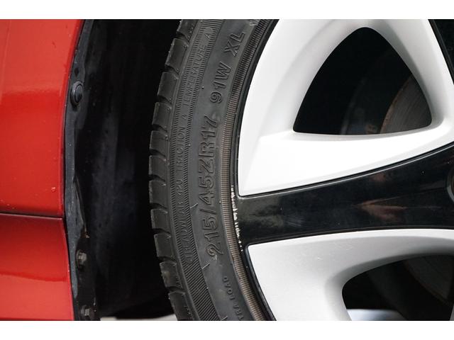 プリウス Sツーリングセレクション 禁煙車 HV車 点検記録簿 黒革シート 7インチナビTV バックカメラ 純正17AW ETC車載器 シートヒーター搭載 CD/DVD再生 Bluetooth接続 アイドリングストップ機能 オートライト(22枚目)