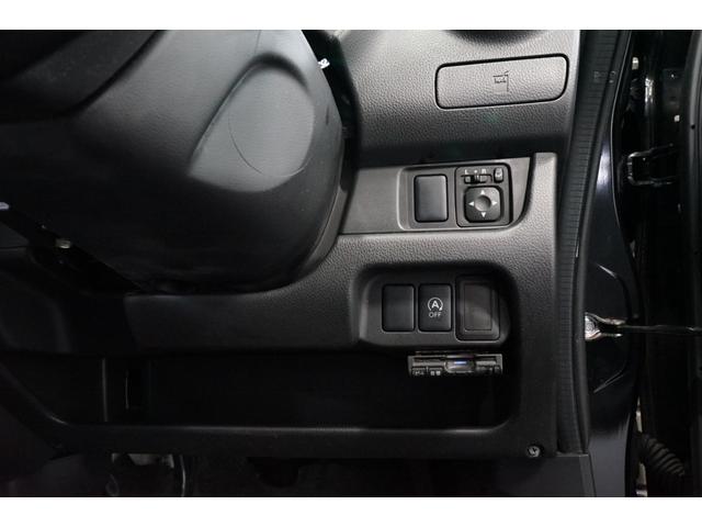 �X�}�[�g�L�[�E�v�b�V���X�^�[�g�̂��Ԃł��I�X�}�[�g�L�[���o�b�N��|�P�b�g�ɓ��ꂽ�܂܂Ń����^�b�`�Ńh�A���b�N�̊J�A�G���W���n�����\�ł��B���񌮂�T���K�v���Ȃ��̂łƂ��Ă��֗��ȋ@�\�ł��i���O�O���j