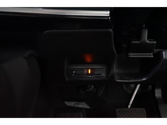 ヴェゼル ｅ：ＨＥＶ　Ｚ　禁煙車　ワンオーナー　９型ナビＴＶ　バックカメラ　衝突軽減ブレーキ　ＣＭＢＳ　レーダークルーズ　ハーフ革　ＥＴＣ　ＣＤ／ＤＶＤ　Ｂｌｕｅｔｏｏｔｈ接続　電動リアゲート　シートヒーター　ホンダセンシング（7枚目）