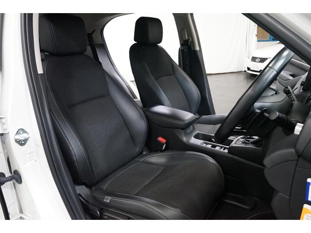 ヴェゼル ｅ：ＨＥＶ　Ｚ　禁煙車　ワンオーナー　９型ナビＴＶ　バックカメラ　衝突軽減ブレーキ　ＣＭＢＳ　レーダークルーズ　ハーフ革　ＥＴＣ　ＣＤ／ＤＶＤ　Ｂｌｕｅｔｏｏｔｈ接続　電動リアゲート　シートヒーター　ホンダセンシング（15枚目）