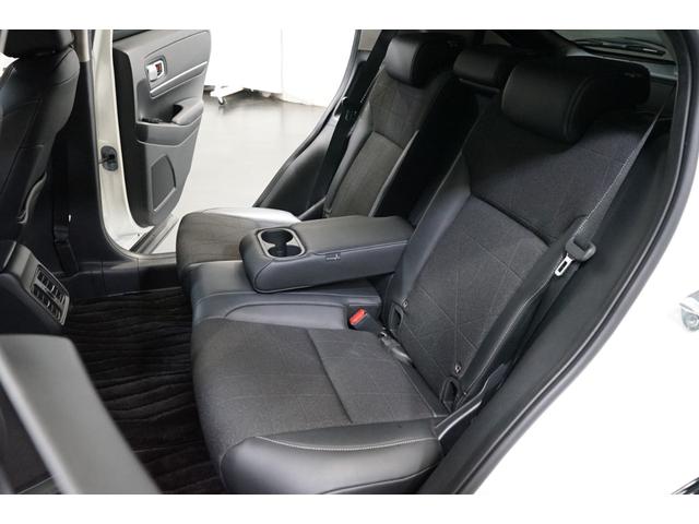 ヴェゼル ｅ：ＨＥＶ　Ｚ　禁煙車　ワンオーナー　９型ナビＴＶ　バックカメラ　衝突軽減ブレーキ　ＣＭＢＳ　レーダークルーズ　ハーフ革　ＥＴＣ　ＣＤ／ＤＶＤ　Ｂｌｕｅｔｏｏｔｈ接続　電動リアゲート　シートヒーター　ホンダセンシング（16枚目）