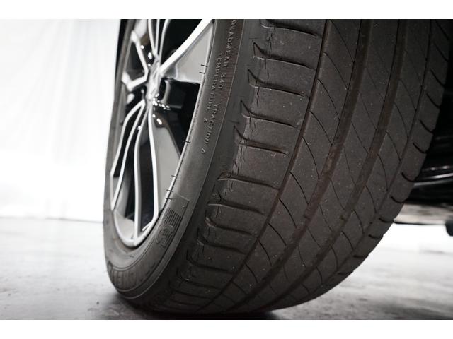 ヴェゼル ｅ：ＨＥＶ　Ｚ　禁煙車　ワンオーナー　９型ナビＴＶ　バックカメラ　衝突軽減ブレーキ　ＣＭＢＳ　レーダークルーズ　ハーフ革　ＥＴＣ　ＣＤ／ＤＶＤ　Ｂｌｕｅｔｏｏｔｈ接続　電動リアゲート　シートヒーター　ホンダセンシング（25枚目）