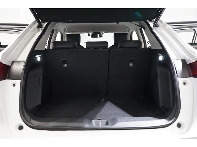 ヴェゼル ｅ：ＨＥＶ　Ｚ　禁煙車　ワンオーナー　９型ナビＴＶ　バックカメラ　衝突軽減ブレーキ　ＣＭＢＳ　レーダークルーズ　ハーフ革　ＥＴＣ　ＣＤ／ＤＶＤ　Ｂｌｕｅｔｏｏｔｈ接続　電動リアゲート　シートヒーター　ホンダセンシング（52枚目）