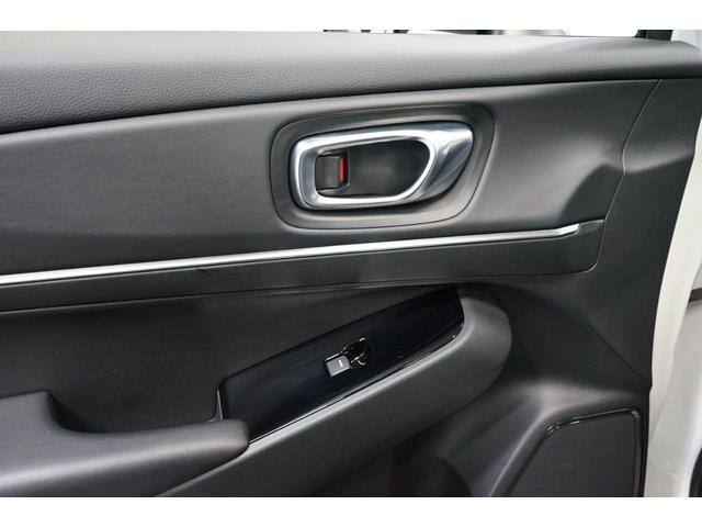 ヴェゼル ｅ：ＨＥＶ　Ｚ　禁煙車　ワンオーナー　９型ナビＴＶ　バックカメラ　衝突軽減ブレーキ　ＣＭＢＳ　レーダークルーズ　ハーフ革　ＥＴＣ　ＣＤ／ＤＶＤ　Ｂｌｕｅｔｏｏｔｈ接続　電動リアゲート　シートヒーター　ホンダセンシング（59枚目）