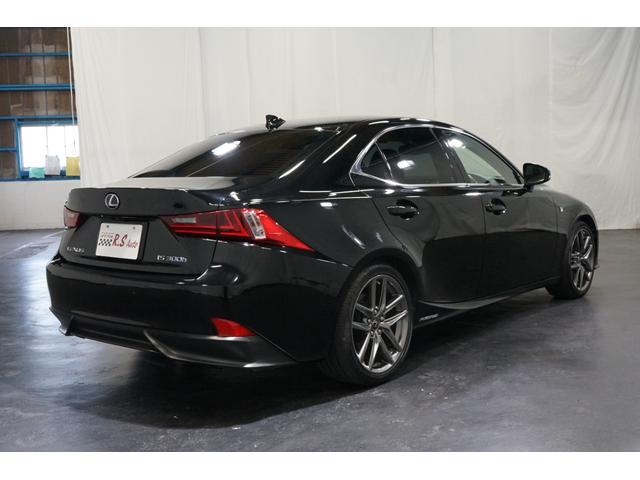 ���߂Ă̂��Ԃ��I����芷�����I���ԍD���̕����I���ЃA�[���G�X�I�[�g�ł��������������I���X�X�^�b�t�͕��L���j�[�Y�ɂ�������o����悤�ɓ��X�׋����A�m�������Ă��܂��I�@�A�[���G�X�I�[�g�ɂ����k���������I