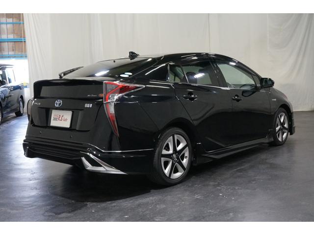 プリウス Ａプレミアム　ツーリングセレクション　モデリスタフルエアロ　黒革　ヘッドアップディスプレイ　９型ナビＴＶ　プリクラッシュ　レーダークルーズ　ＥＴＣ　シートヒーター　ＣＤ／ＤＶＤ　ブルートゥース　電動シート　点検記録簿　アイドリングストップ（68枚目）